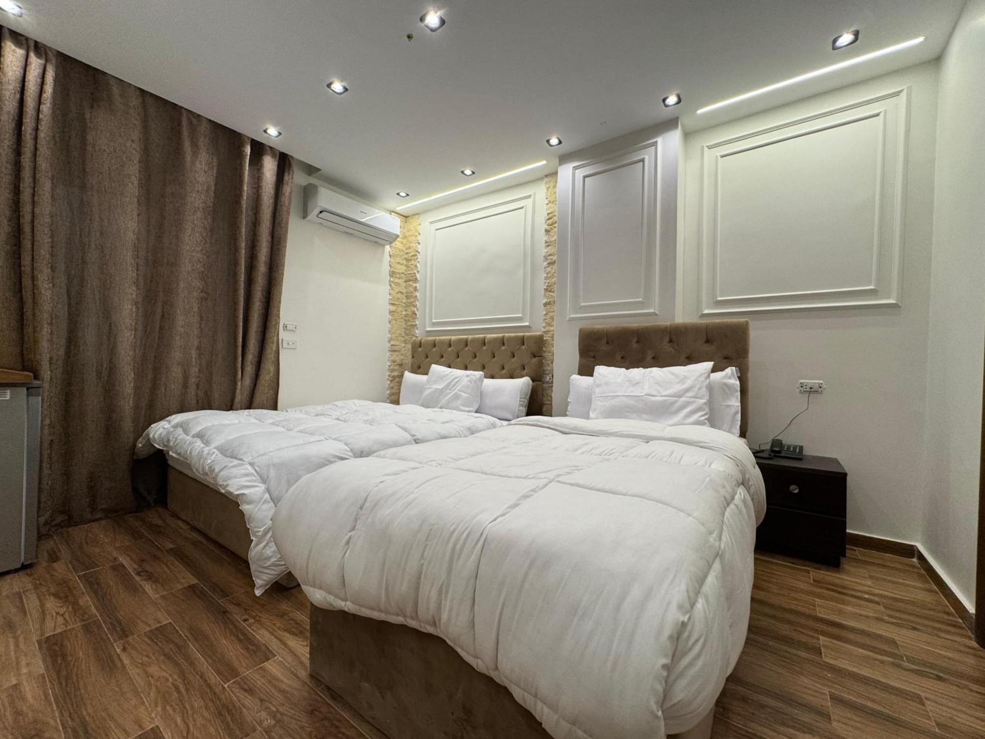 New White Pyramids Inn Ghatati Exterior photo